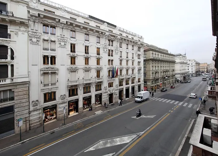 La Maisonnette Tritone Trevi Apartment Rome